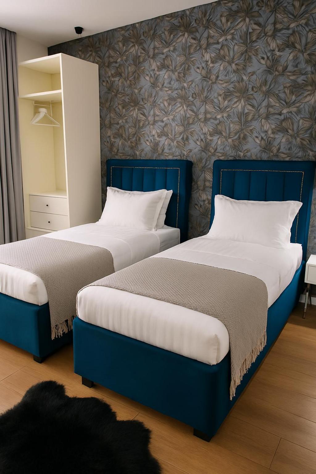 Hotel Capital Inn Tirana Exterior photo